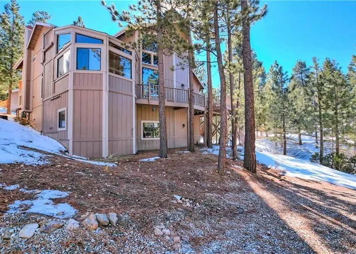 Lakeside Family Retreat
