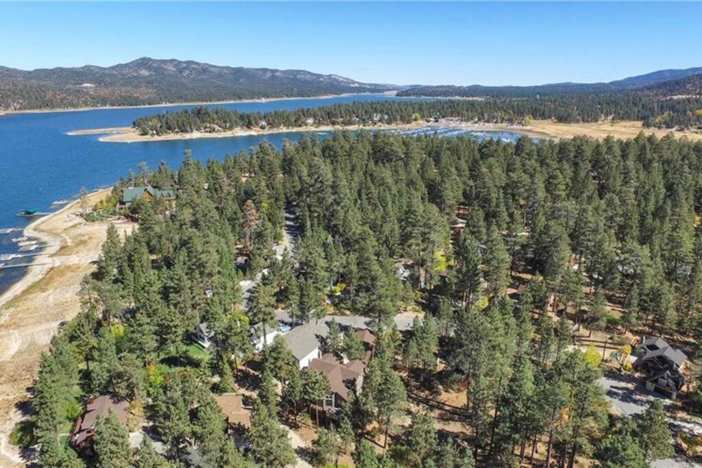 Lakeside Family Retreat * Big Bear Lake