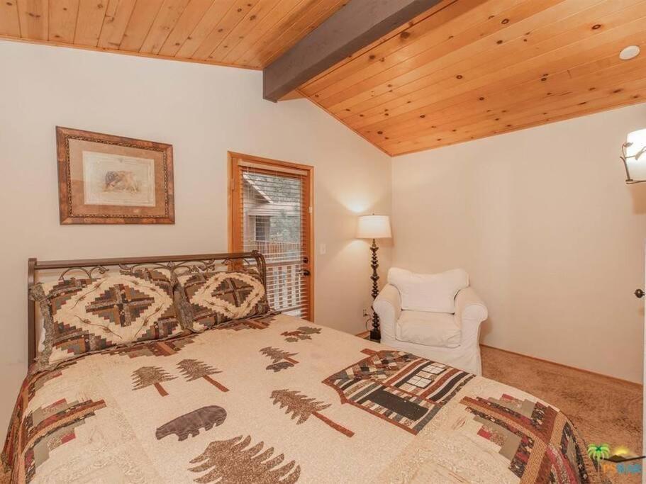 Lakeside Family Retreat
